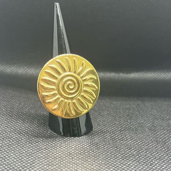 Anthropologie 18k gold plated adjustable Sun Ring-Bold and Beautiful - Picture 8 of 8